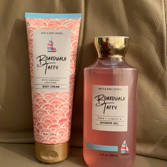 Bath & Body Works Other - SOLD - Bath and Body Works Broadwalk Taffy 2 Piece